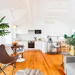 Bica Blue 1br Loft W Riverview N Ac By Lu Holidays