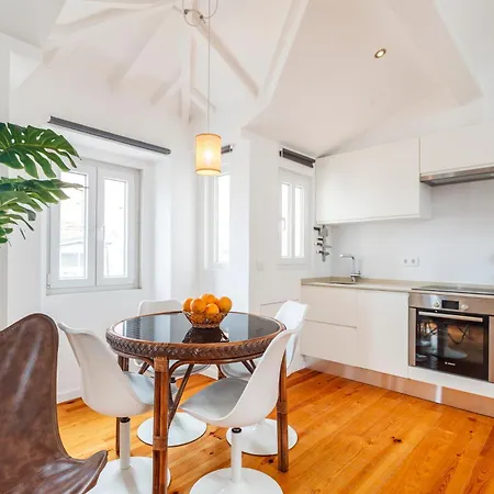 Bica Blue 1br Loft W Riverview N Ac By Lu Holidays Apartment Lisbon