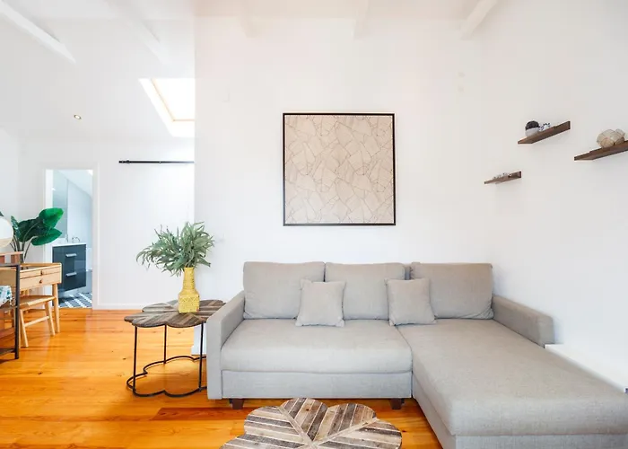 Bica Blue 1br Loft W Riverview N Ac By Lu Holidays Apartmán *