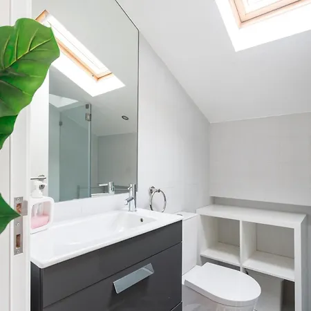 Bica Blue 1br Loft W Riverview N Ac By Lu Holidays * Lisboa