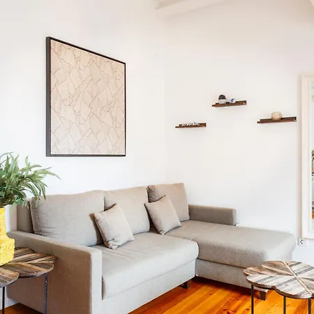 Bica Blue 1br Loft W Riverview N Ac By Lu Holidays *